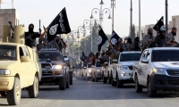 مقاتلو داعش يملكون كميات كبيرة من الأسلحة الأميركية من بينها رشاشات إم 16