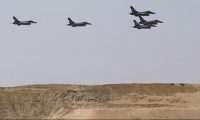 طائرات قتالية مصرية تعبر الحدود الإسرائيلية