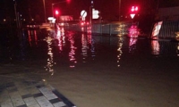 مياه الامطار تغمر العديد من شوارع جلجولية 